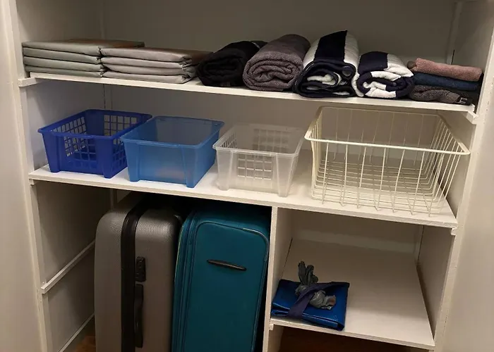 Апартаменты Charming With Sauna Department Free Parking *