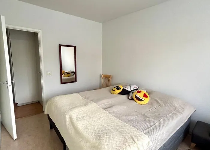 Апартаменты Charming With Sauna Department Free Parking